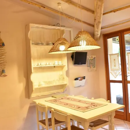 Casa vacanze Splendida Tavolara 1 *